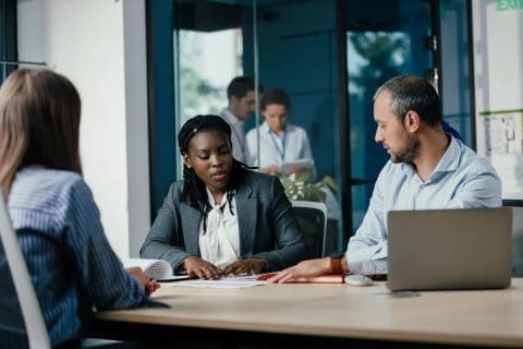 You spent 4 months finding your first sales hire. Don’t lose them in 90 days.