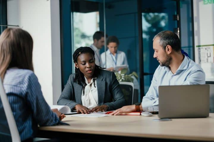 You spent 4 months finding your first sales hire. Don’t lose them in 90 days.